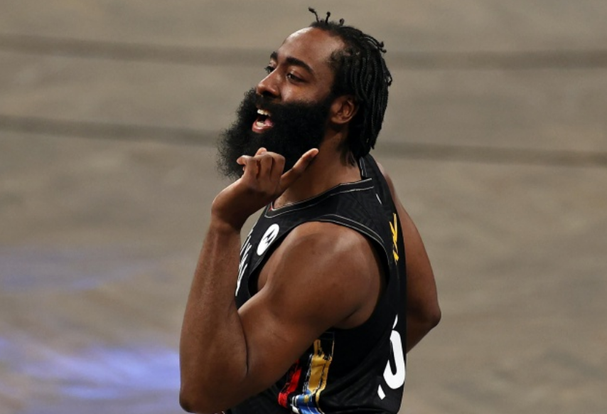 亚博中国官网-那不勒斯训练开放日，加时末段复出首秀引欢呼，欧超杯在即，年轻球员得到机会-亚博中国官网